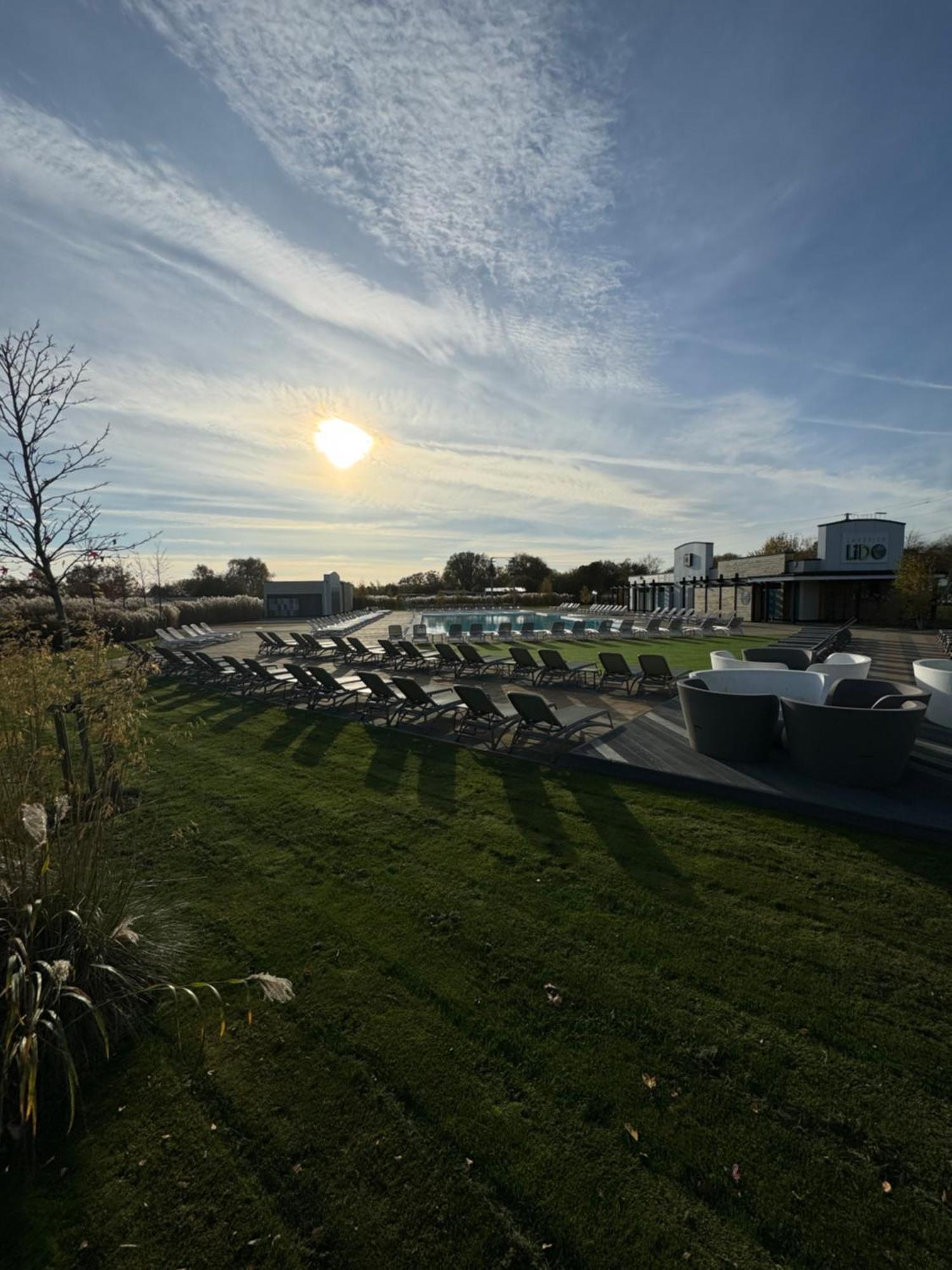 Hot Tub Retreat At Tattershall Lakes Exterior foto